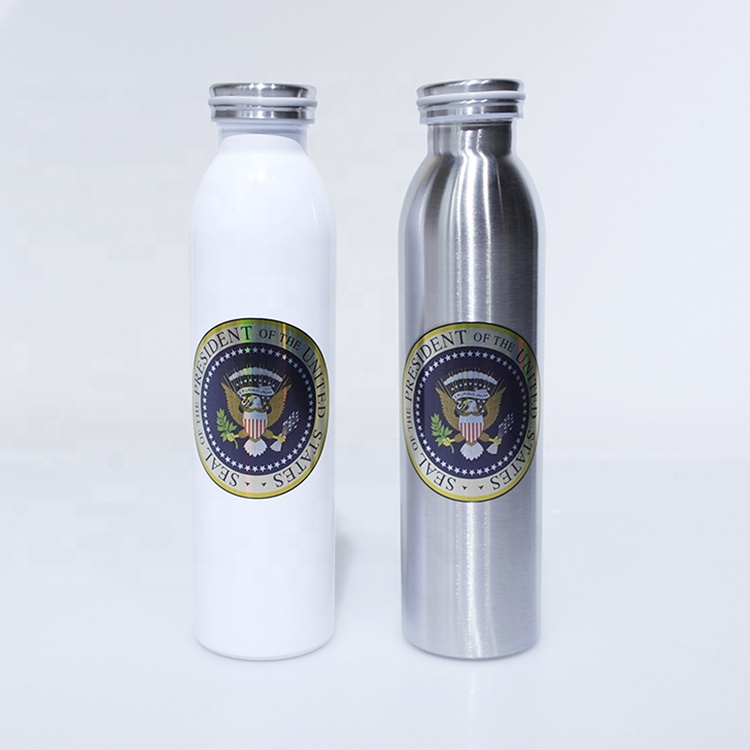 Stainless steel water bottle