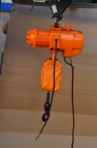 ELECTRIC CHAIN HOIST