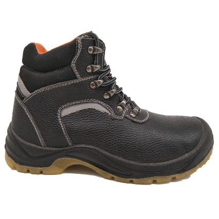 Safety shoes 13