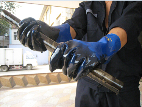   chemical resistant gloves