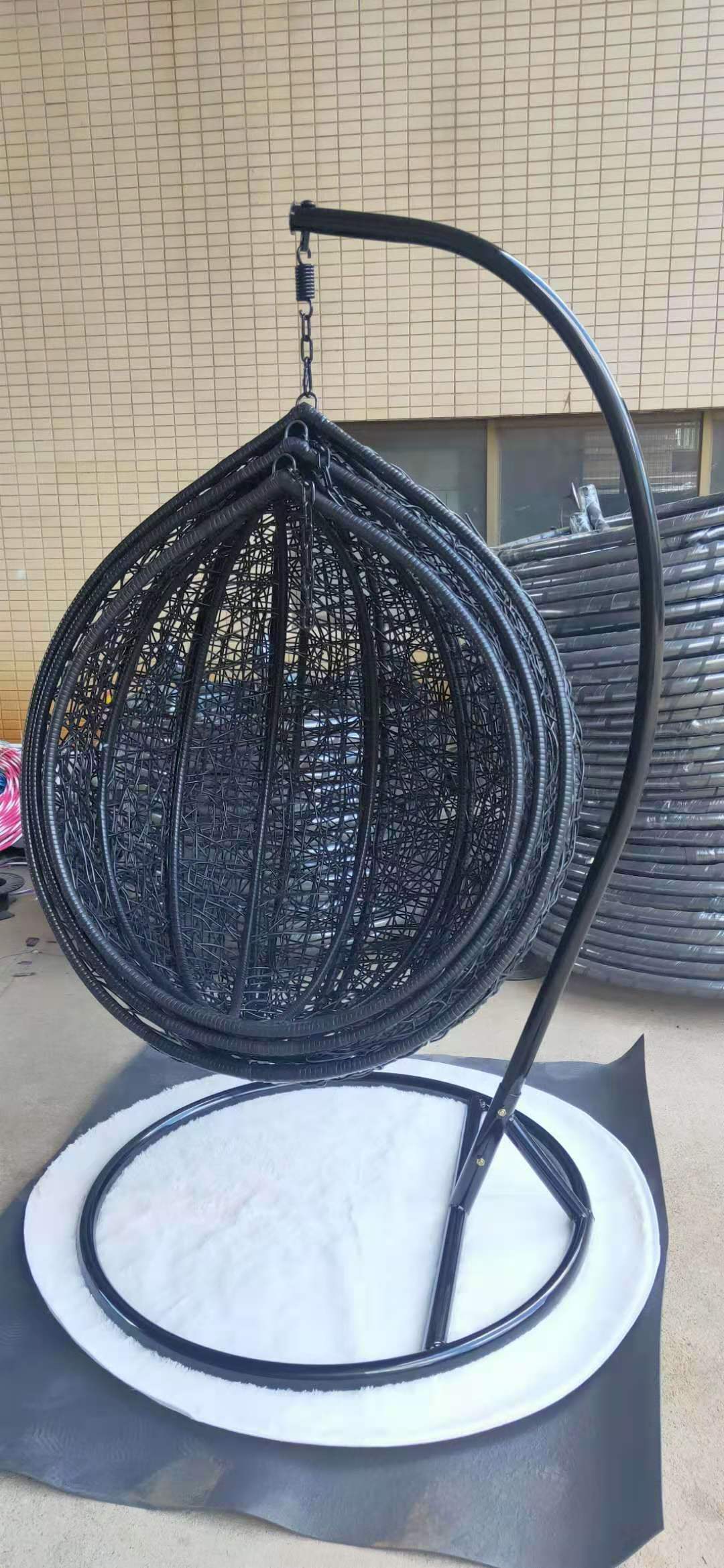 SWING CHAIR