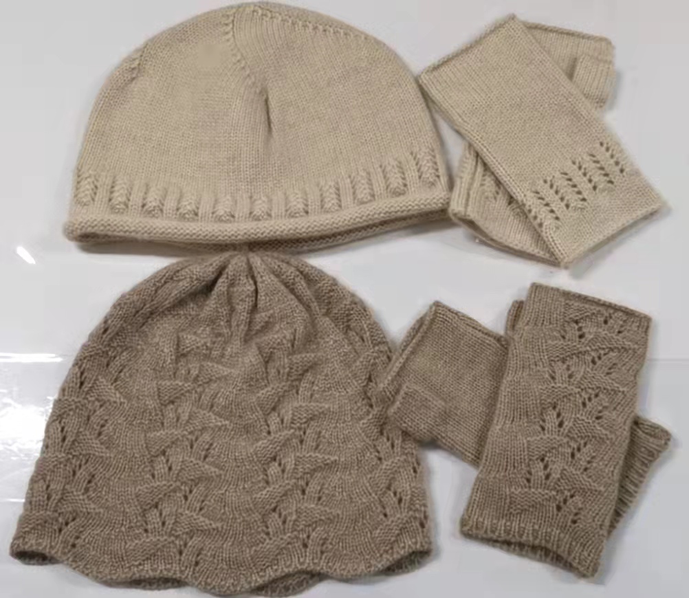 Cashmere knit hat scarf set