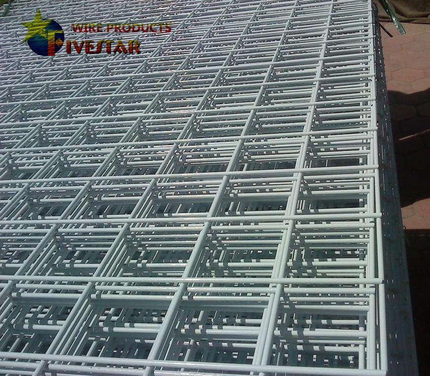 Welded wire mesh panel